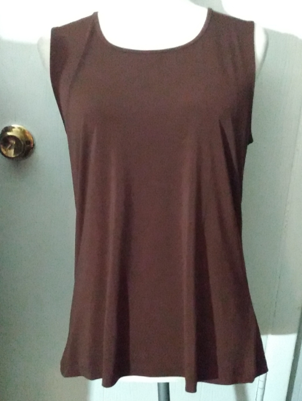 NWOT North Style Medium Women's Scoop Neck Sleeveless Brown Soft Tank Top